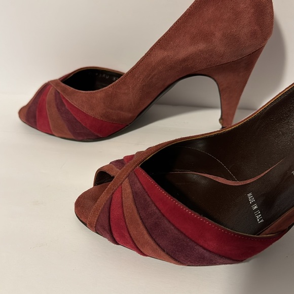 Bruno Magli Pink/Purple Suede 3” Peep Toe Pumps! - Picture 7 of 8